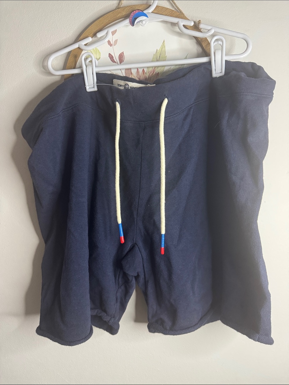 Tory Burch Navy Drawstring Terry Shorts with Red & Blue Tips Tory sport xl